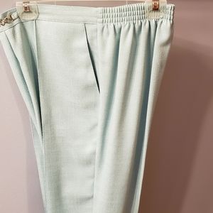 Alfred Dunner pull on slacks